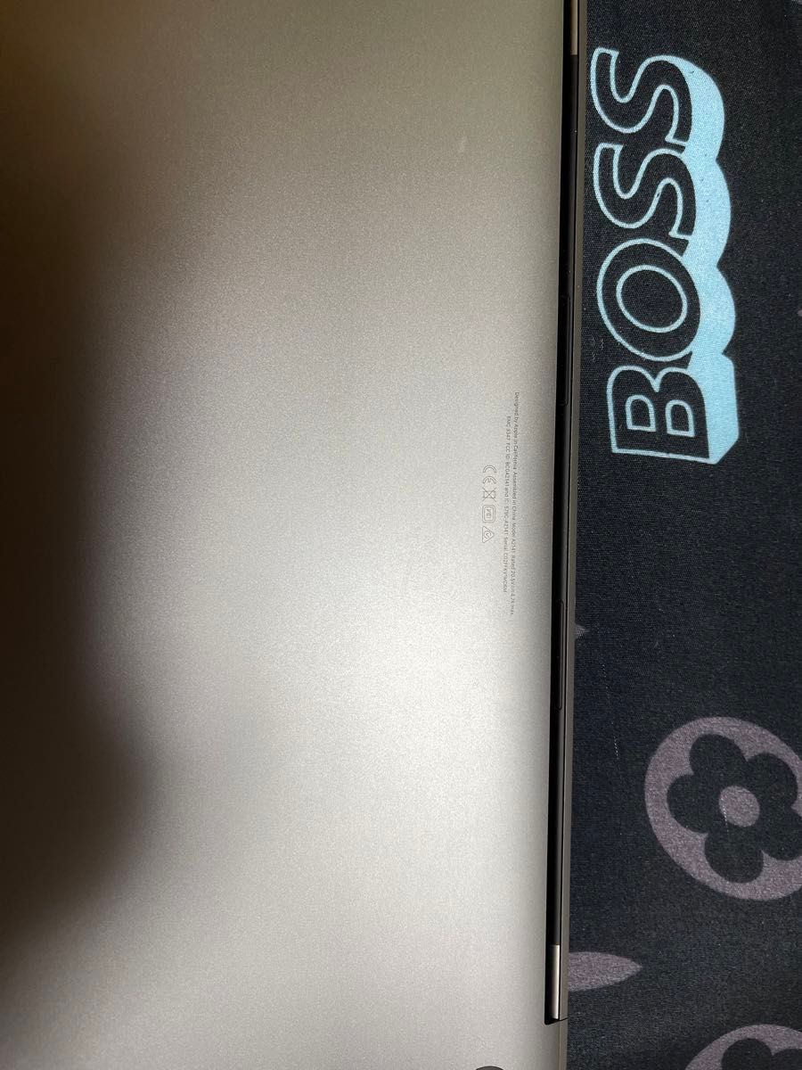 MacBook Pro (Retinaディスプレイ, 16-inch, 2019) 