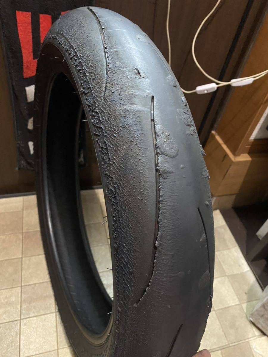 中古MCタイヤ 2022年製造 DUNLOP SPORTMAX Q5 120/70ZR17 ダンロップ スポーツマックス 120 70 17 4322 M2925_画像5