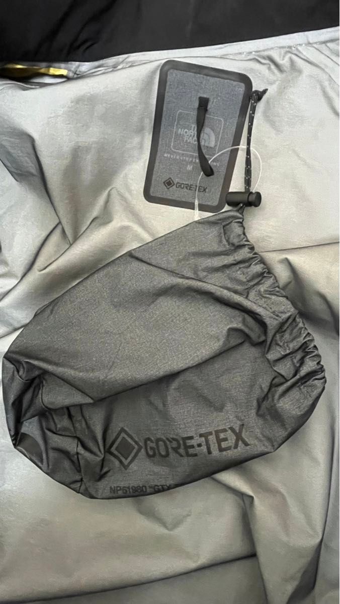 新品未使用】ノースフェイスGTXトラックジャケット GORE-TEX 新品未使用】ノースフェイスGTXトラックジャケット GORE-TEX