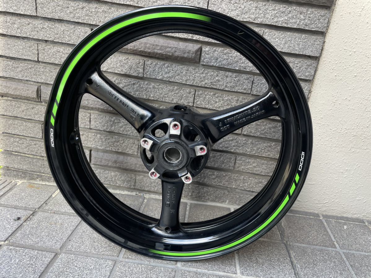 ZX-10R純正フロントホイール　17x3.5 2021-2024年式_画像1