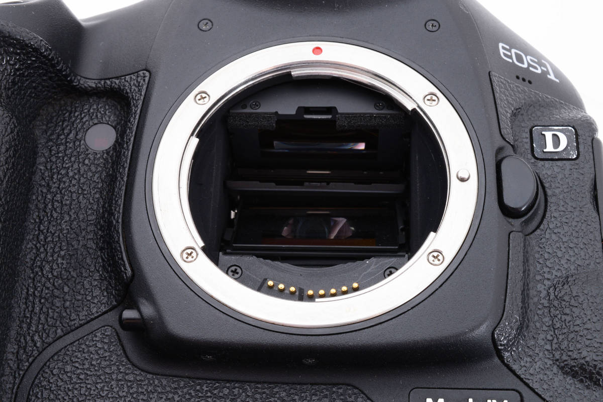 キヤノン Canon デジタル一眼レフカメラ EOS 1D Mark 4 IV ボディ バッテリー純正１つ、互換１つ、充電器、ケーブル付き [良品] #2048612A_画像8