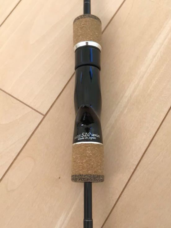極美品】タカミテクノス MOZ 522LM ラバーコルクグリップ セミ 極美品】タカミテクノス MOZ 522LM ラバーコルクグリップ セミ