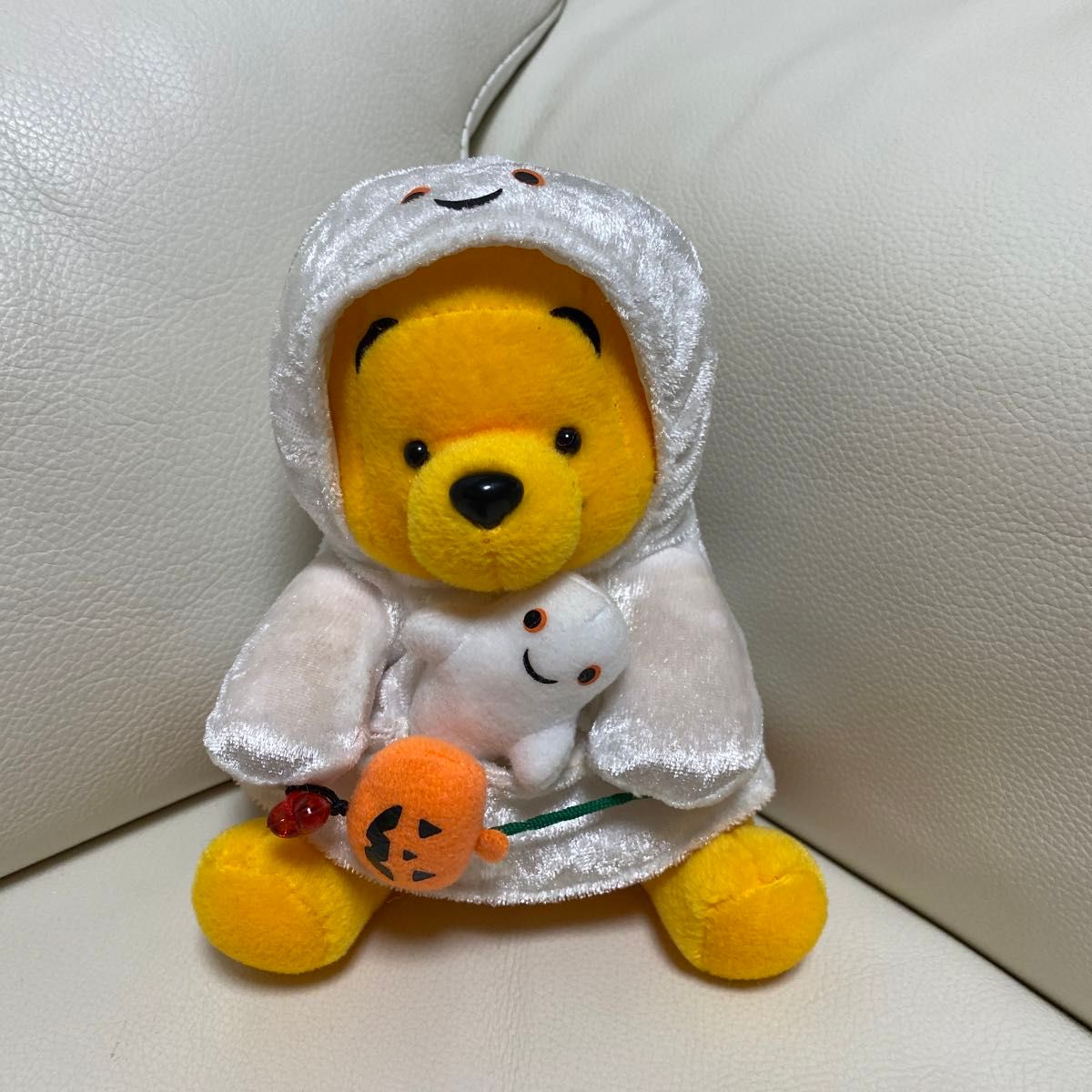ディズニー プーさんのぬいぐるみ ハロウィン おばけバージョン ディズニー プーさんのぬいぐるみ ハロウィン おばけバージョン