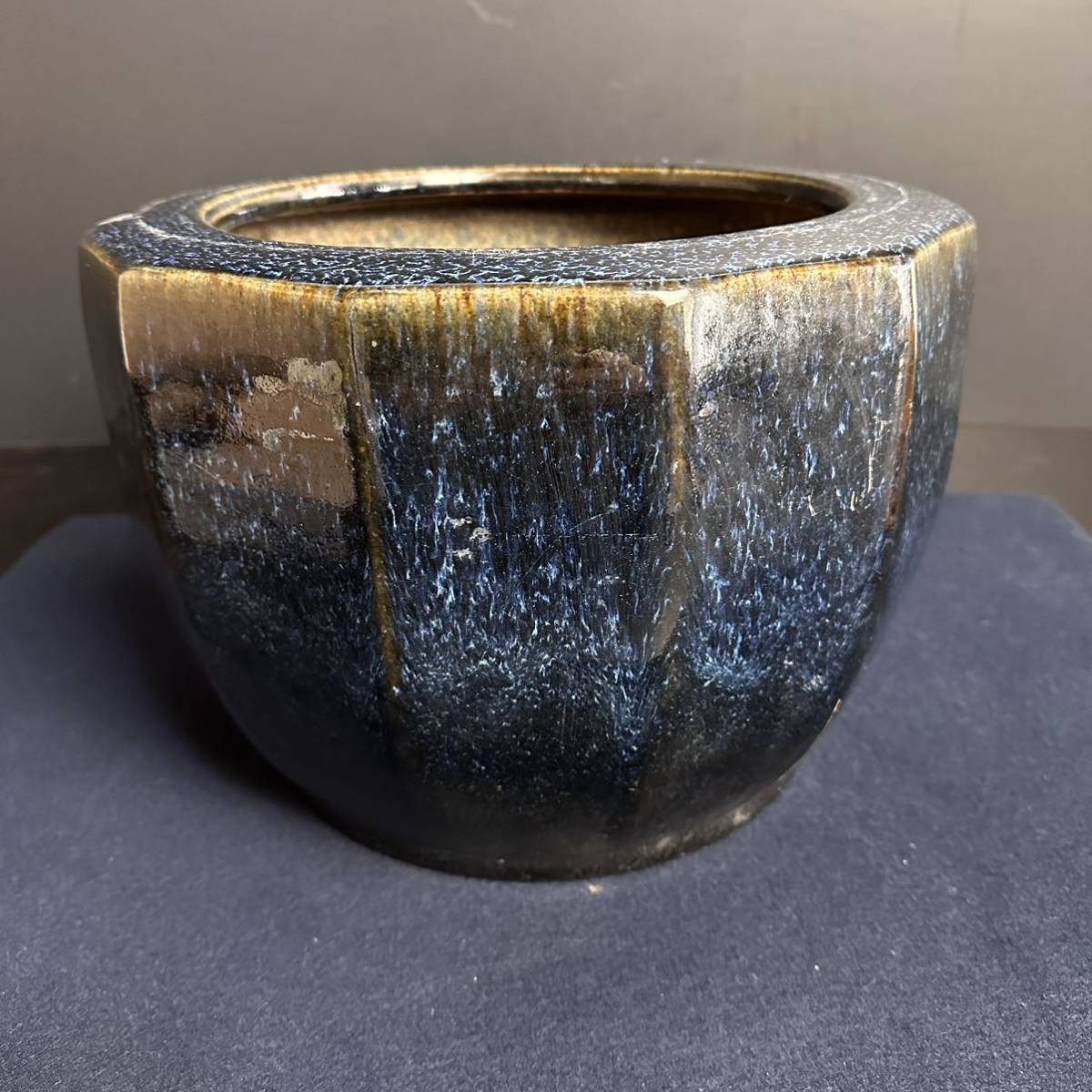 昭和レトロ 海鼠釉 火鉢 陶器鉢 金魚鉢 植木鉢 睡蓮鉢めだか鉢 昭和レトロ 海鼠釉 火鉢 陶器鉢 金魚鉢 植木鉢 睡蓮鉢めだか鉢
