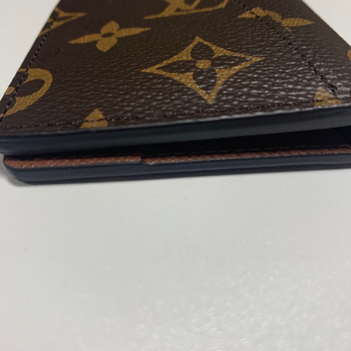 モノグラム ルイヴィトン パスケース　LOUIS VUITTON カードケース 名刺入れ ヴィトン