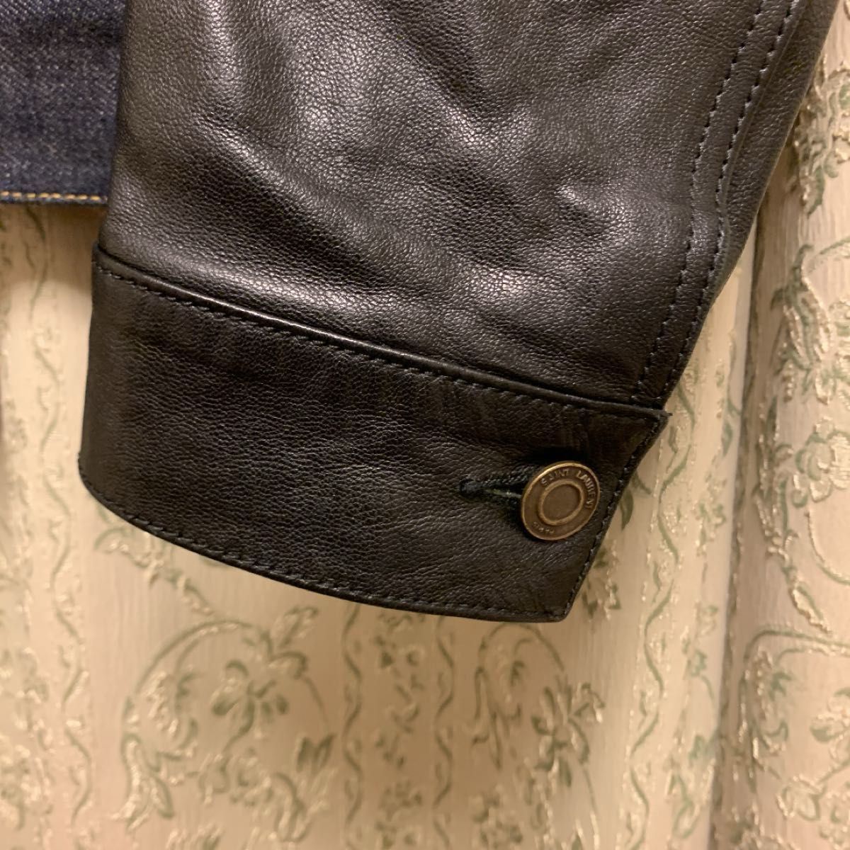 Saint Laurent Parisの袖レザーデニムジャケット Gジャン|Yahoo Saint Laurent Parisの袖レザーデニムジャケット Gジャン|Yahoo