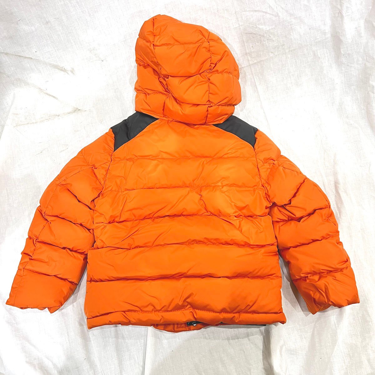 美品◆MONCLER◆モンクレール キッズ ダウン 4 104cm オレンジ D29544189285 中古 質_画像3