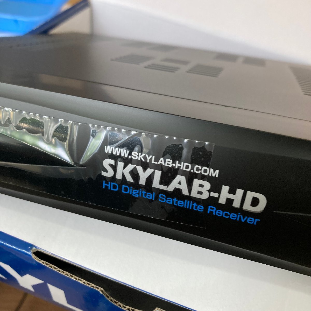 中古美品●SKYLAB-HD　サテライトレシーバー リモコン付き 付属品完備 チューナー_画像6