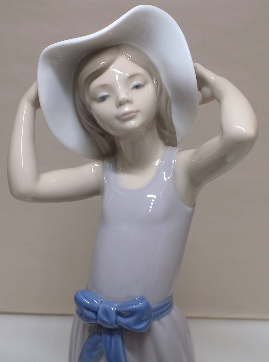8M リヤドロ LLADRO フィギュリン 陶器 人形 マイフレンド コッカー 犬 帽子をかぶる少女 ワンピース 2点まとめ 1円スタート _画像2