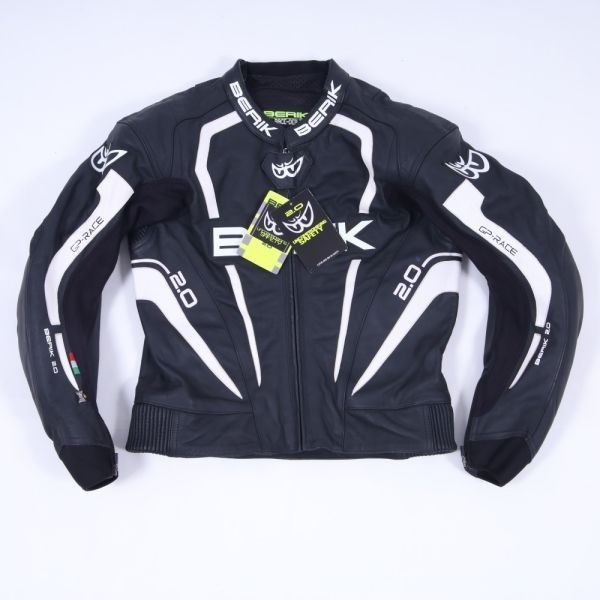  goods can be returned * wide specification 52* regular price 14.8 ten thousand jpy * unused separate 2 piece leather racing suit leather coverall Berik BERIK regular goods *J267me