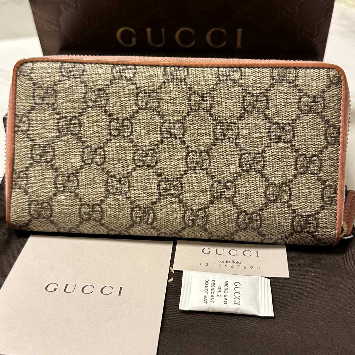 新品同様 グッチ GUCCI 財布 長財布 GGスプリーム ラウンドファスナー