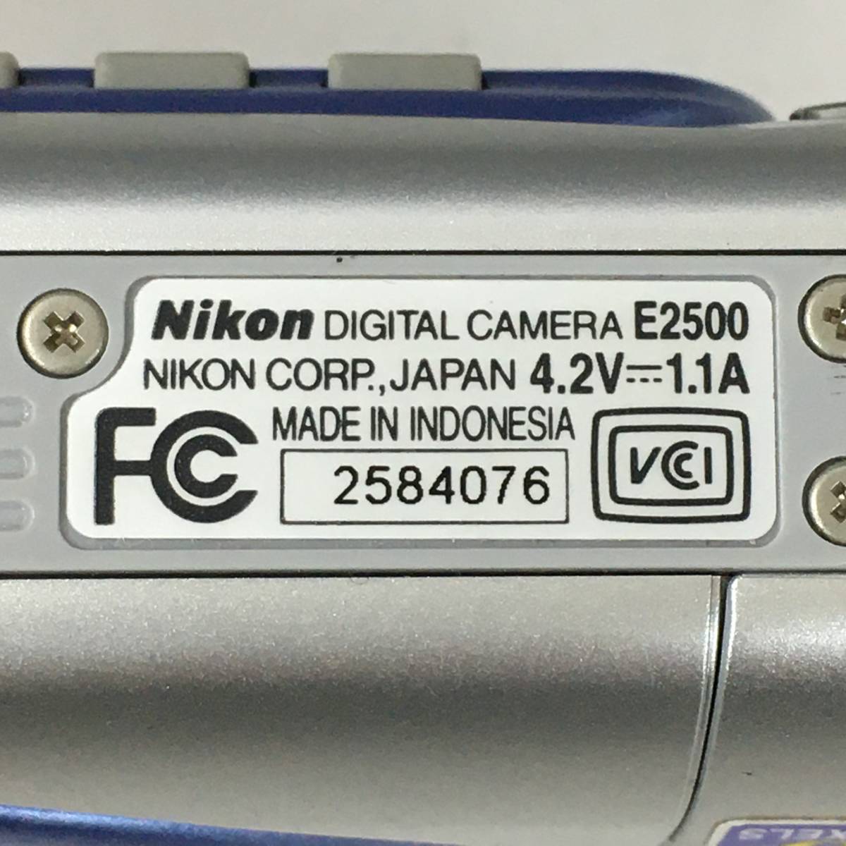 BF9/69　Nikon ニコン COOLPIX E2500 デジタルカメラ 動作未確認 ジャンク扱い 部品取り_画像7