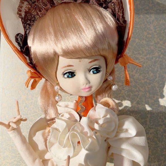 リボン SUKIYO DOLL スキヨドール フランス人形 洋人形 オレンジ　スキヨ人形　レトロ_画像2