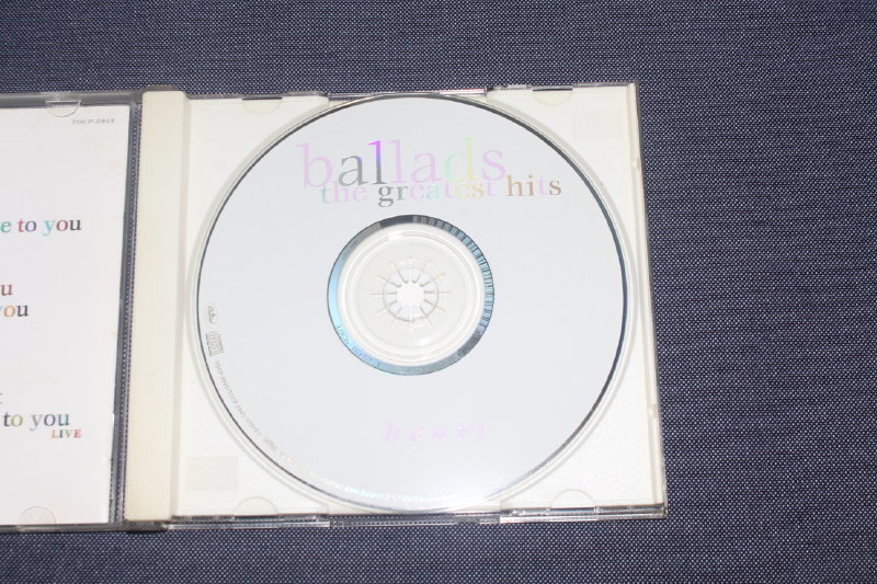 used CD ★ 国内盤『 heart【 ballads the greatest hits 】ハート / バラッズ ザ・グレイテスト・ヒッツ（帯付き）』の画像4