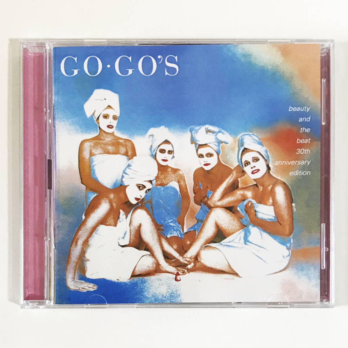 【送料無料！】新品購入一回再生！GO-GOS ゴーゴーズ「Beauty And The Beat 30TH ANNIVERSARY EDITION」2011年 CD２枚組_画像2