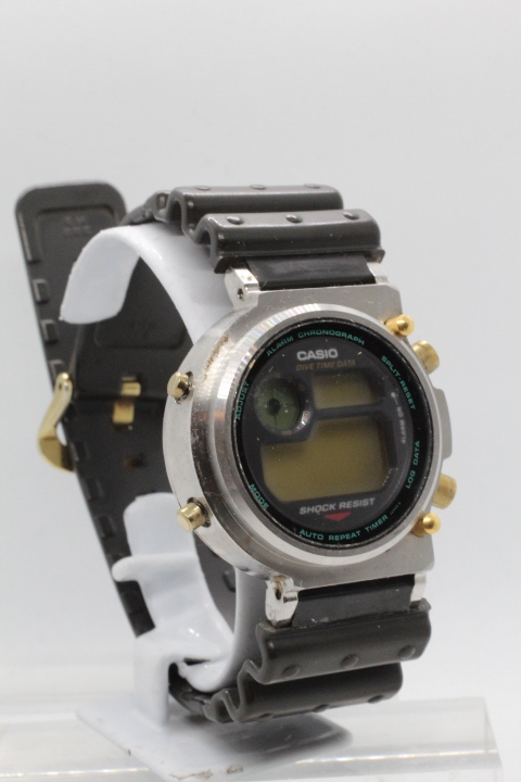 【CASIO】G-SHOCK DW-6300 フロッグマン ジャンク 未修理中古品時計 部品取り用 24.1.8 _画像4