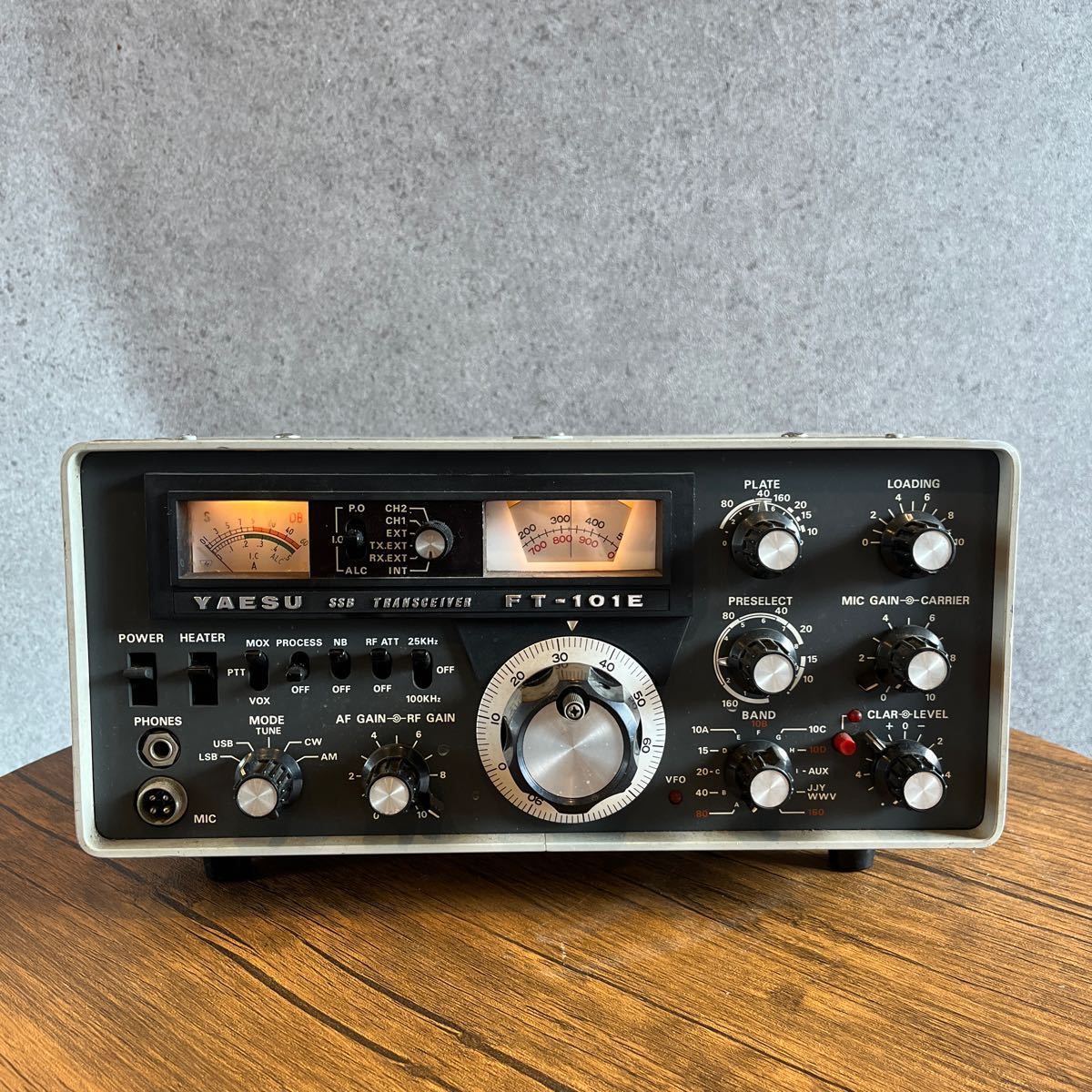 YAESU BBS TRANSCEIVER FT-101E トランシーバー 中古現状品 240120M24_画像2