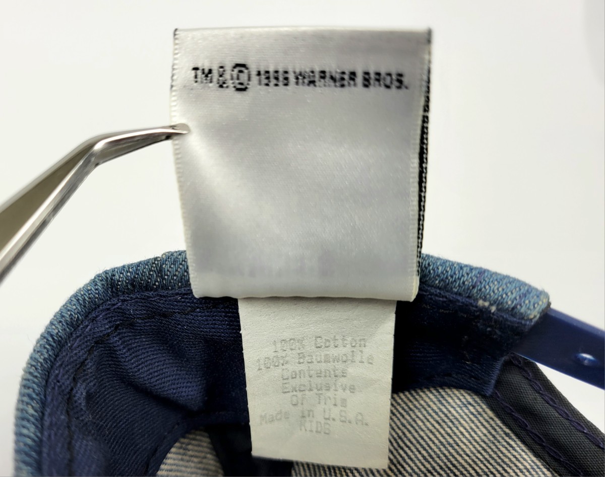 レア 90s USA製 WARNERBROS TWEETY 刺繍 デニム生地 スナップバックキャップ 90年代 アメリカ製 ワーナーブラザーズ トゥウィーティー 帽子_画像9