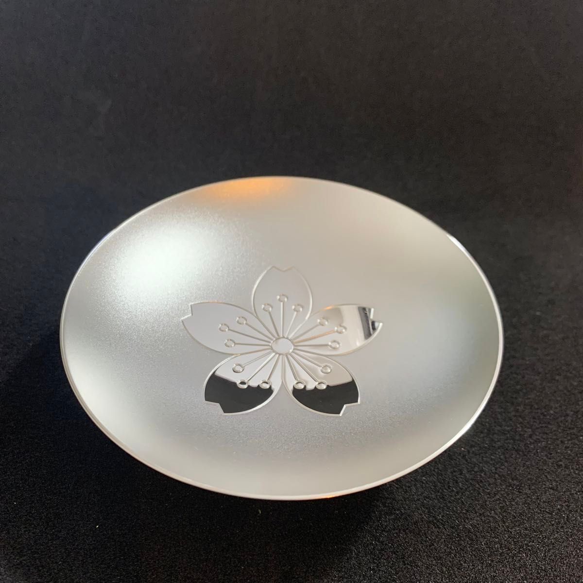 銀杯 大蔵省造幣局製 桜紋 純銀 silver 大中小3点セット|Yahoo 銀杯 大蔵省造幣局製 桜紋 純銀 silver 大中小3点セット|Yahoo