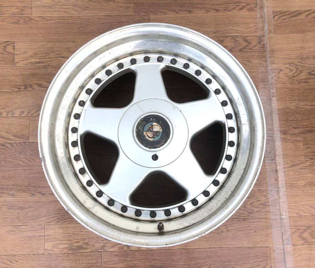 希少 OZ フッツーラ 17インチ PCD120 8.5J +13 5穴 当時物 BMW BBS シュニッツァー 深リム ハルトゲ AMG _画像3