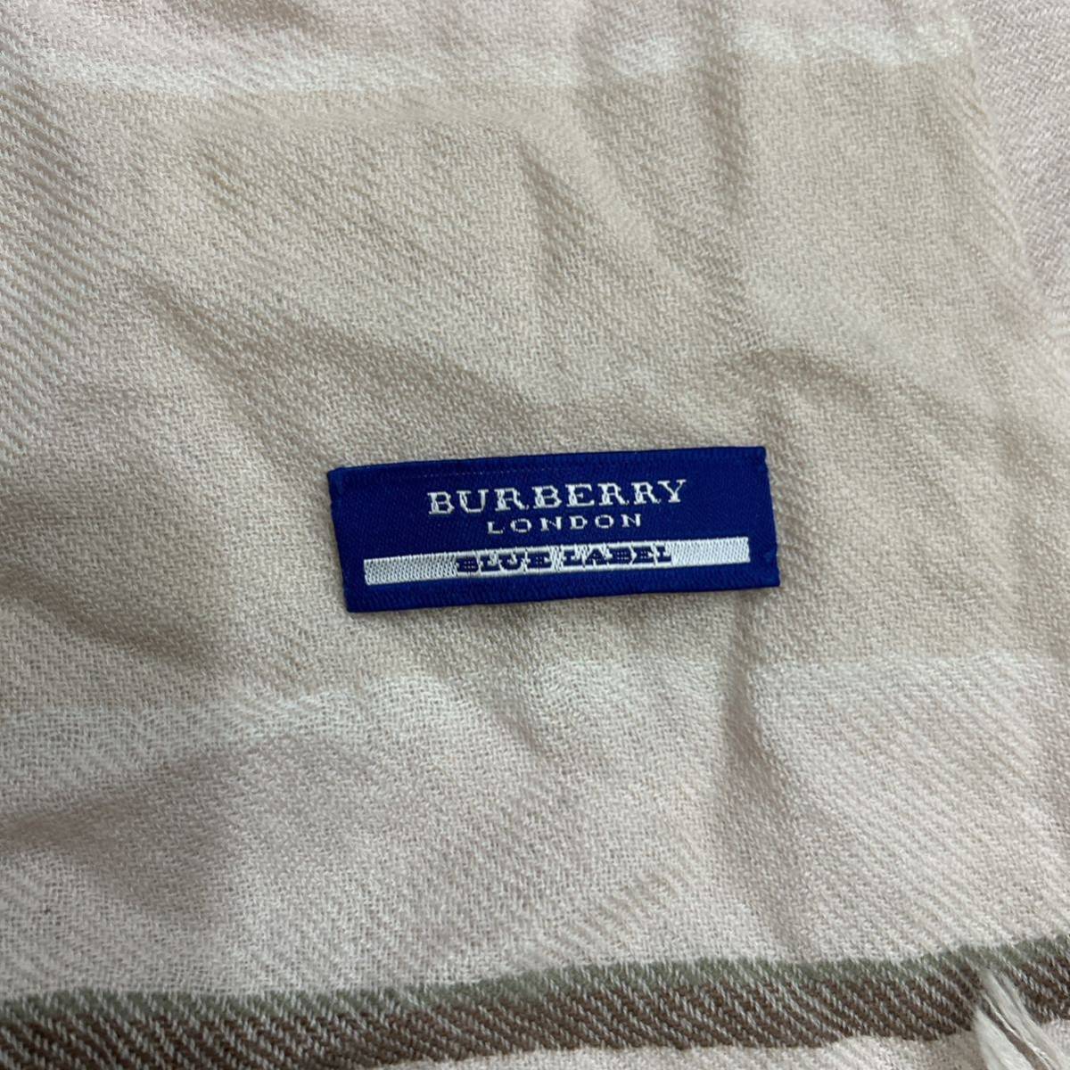 @洗礼されたデザイン '使い勝手抜群' BURBERRY BLUE LABEL バーバリー ブルーレーベル 大判 マフラー / ストール 防寒具 レディース 婦人用_画像6