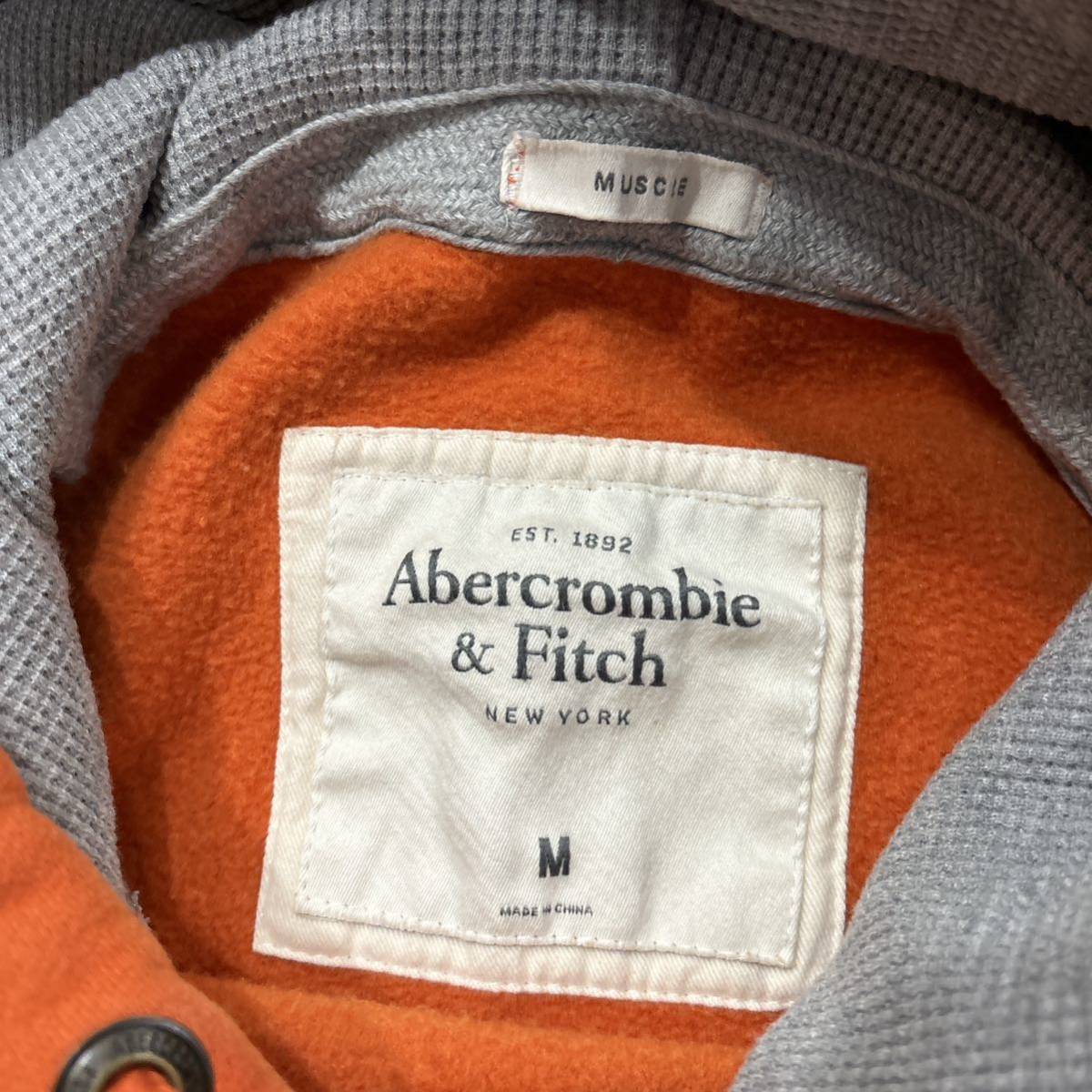 ZZ ＊ 古着 '着心地抜群' Abercrombie&Fitch アバクロンビー&フィッチ 裏起毛 ロゴ刺繍 スウェット / プルオーバー パーカー M メンズ _画像5