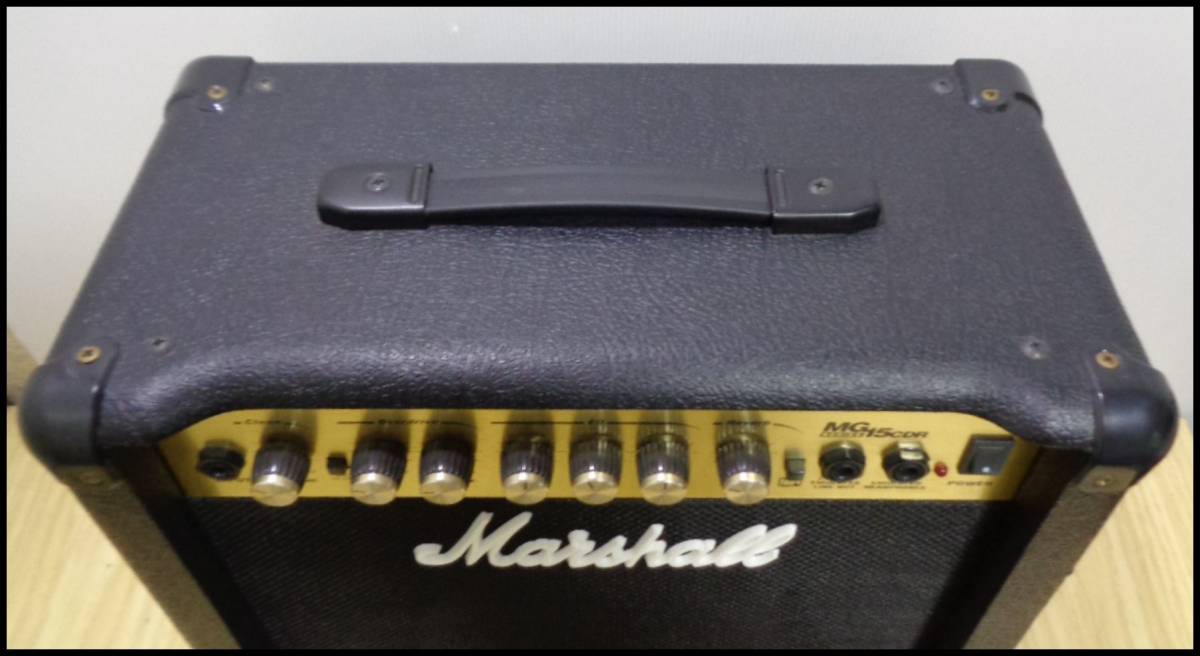 th0175 送料無料 Marshall マーシャル ギターアンプ MG15CDR コンボタイプ ヤマハ 簡易音出しOK アンプコード付き_画像4
