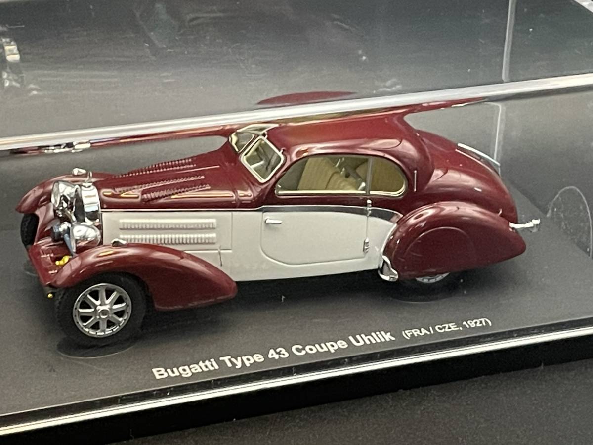  unopened rare Auto Cult Avenue 43 1/43 Bugatti Type 43 Coupe (Red/White)