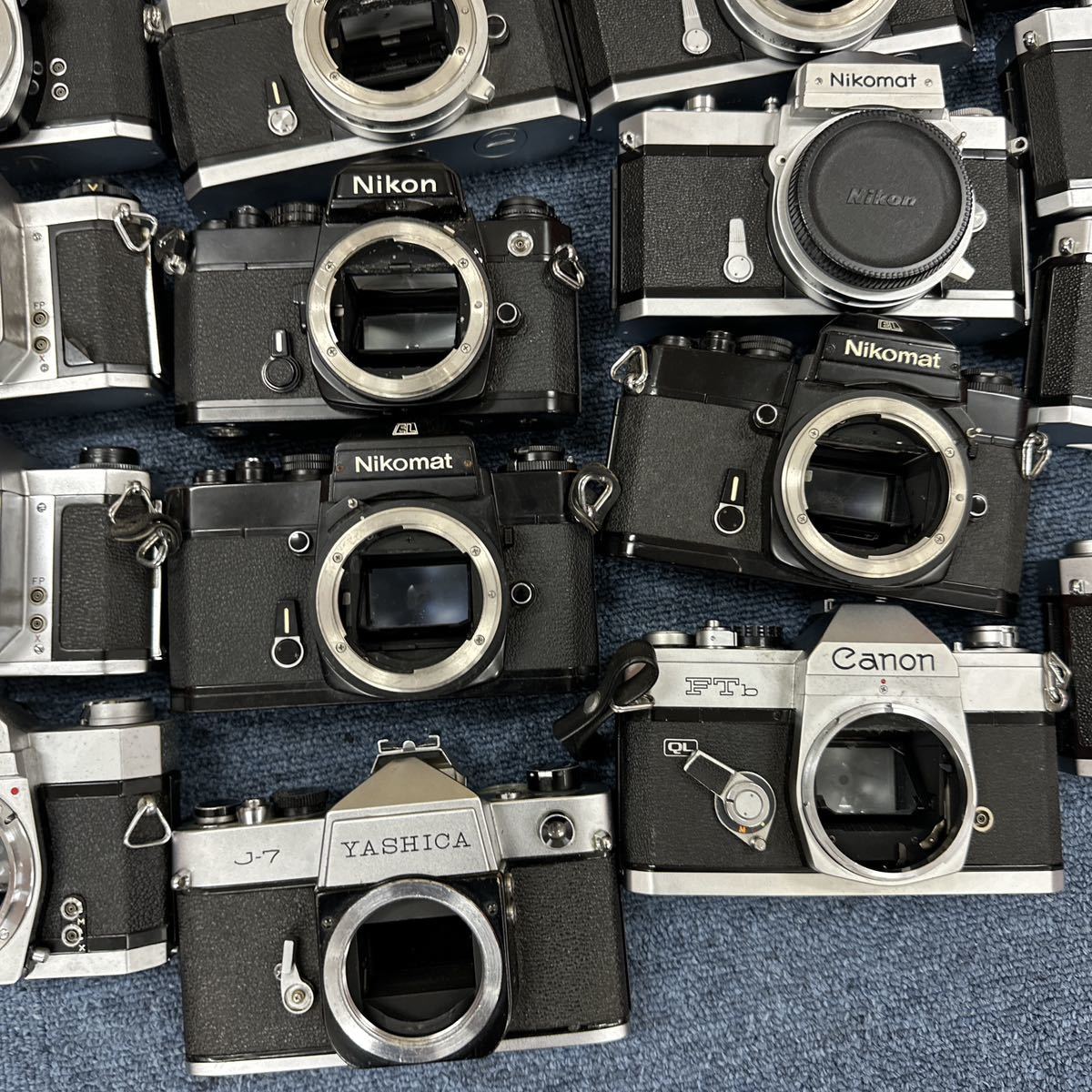 計:50個　フィルム一眼レフカメラ　金属　まとめ売り　Nikon Canon OLYMPUS PENTAX PETRI Minolta ジャンク品　B007_画像8