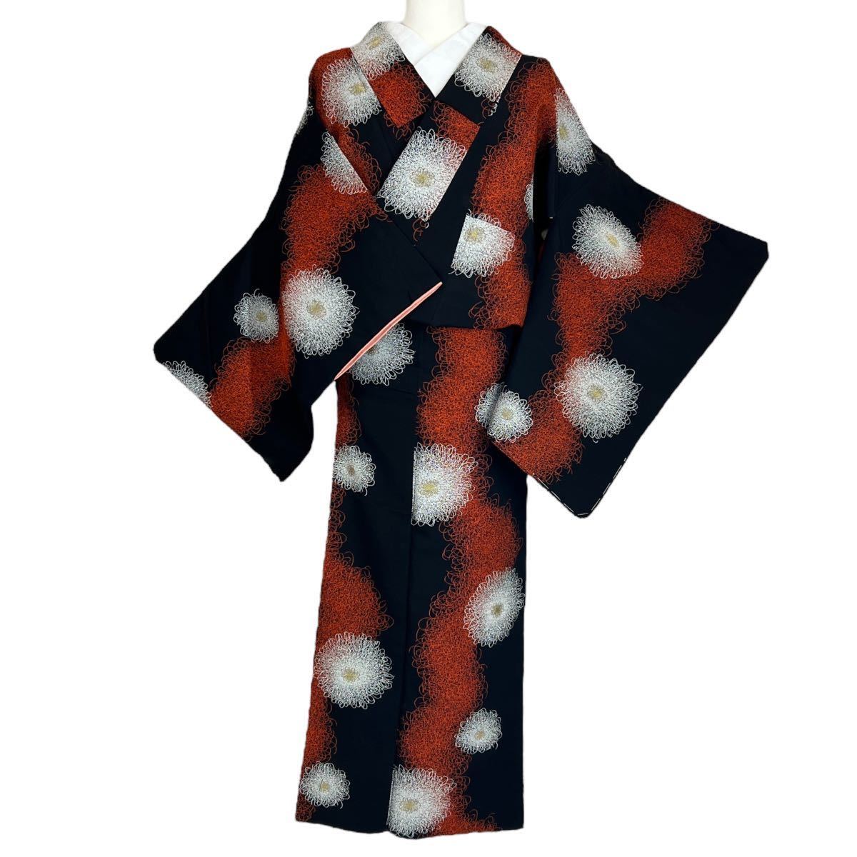 お召 小紋 袷着物 着物 きもの カジュアル着物 リサイクル着物 kimono 中古 仕立て上がり 身丈156cm 裄丈63.5cmの画像2