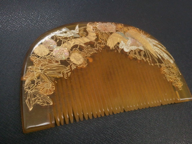 **[... kimono small articles era thing ] mother-of-pearl flowers and birds tortoise shell engraving .*./ comb ornamental hairpin hair ornament accessory / tortoise shell material *