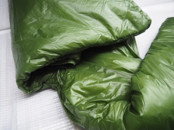 Enlightened Equipment Torrid APEX Jacket US/S(日本M) 緑*米UL Enlightened Equipment Torrid APEX Jacket US/S(日本M) 緑*米UL