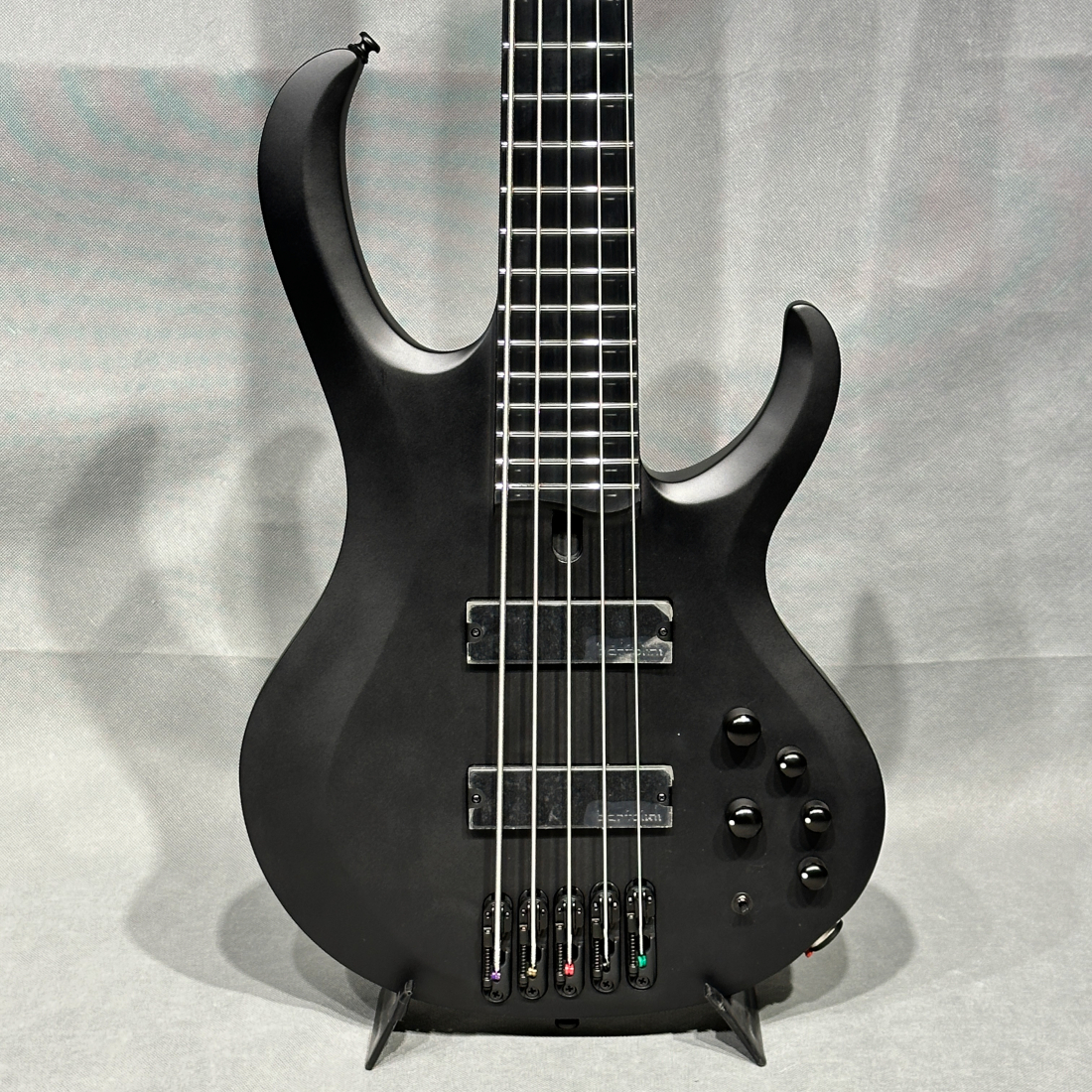 Ibanez BTB625EX BFK アイバニーズ 5弦ベース 店頭展示 特価品