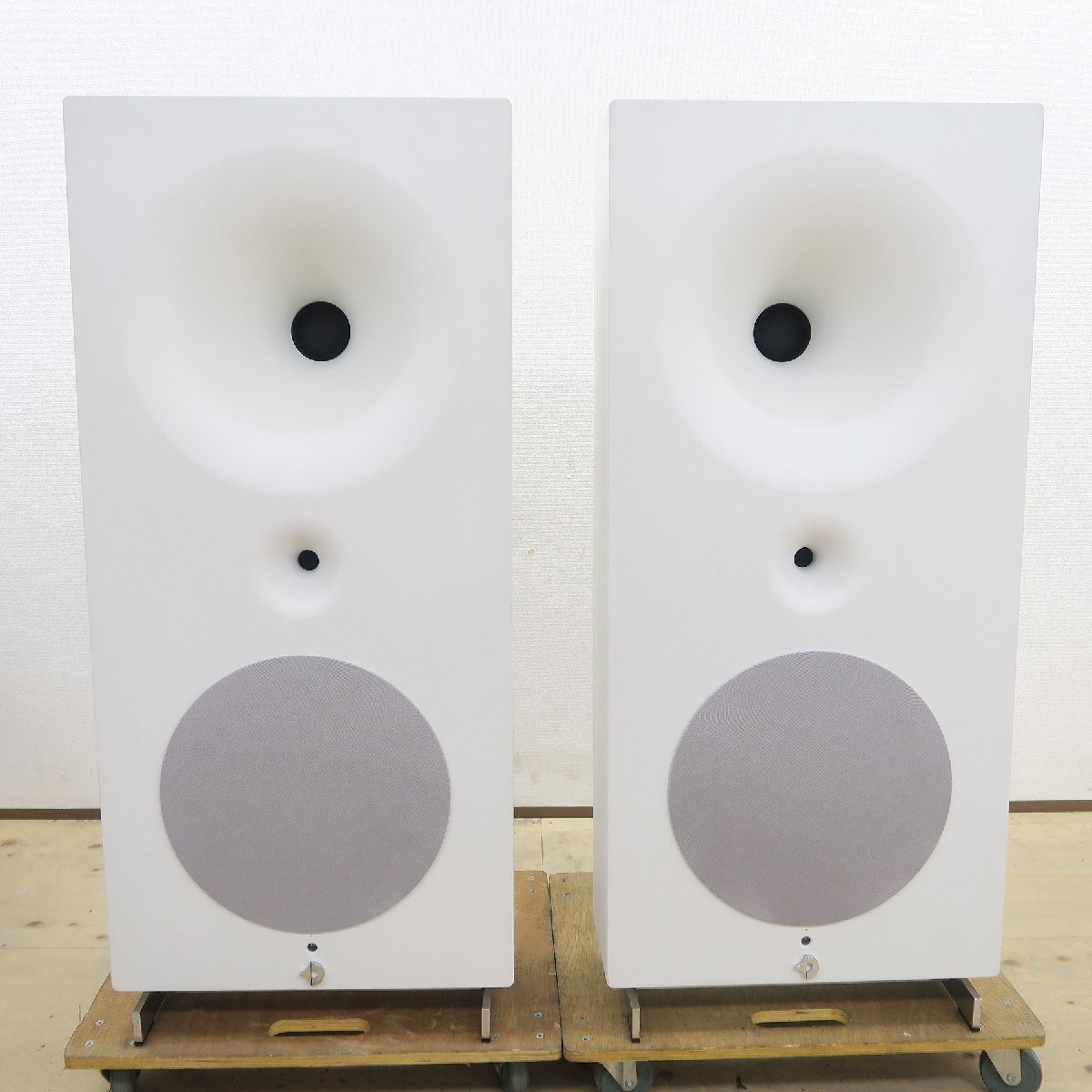[A rank ]avantgarde ZERO TEIL AKTIV speaker white original box @41270