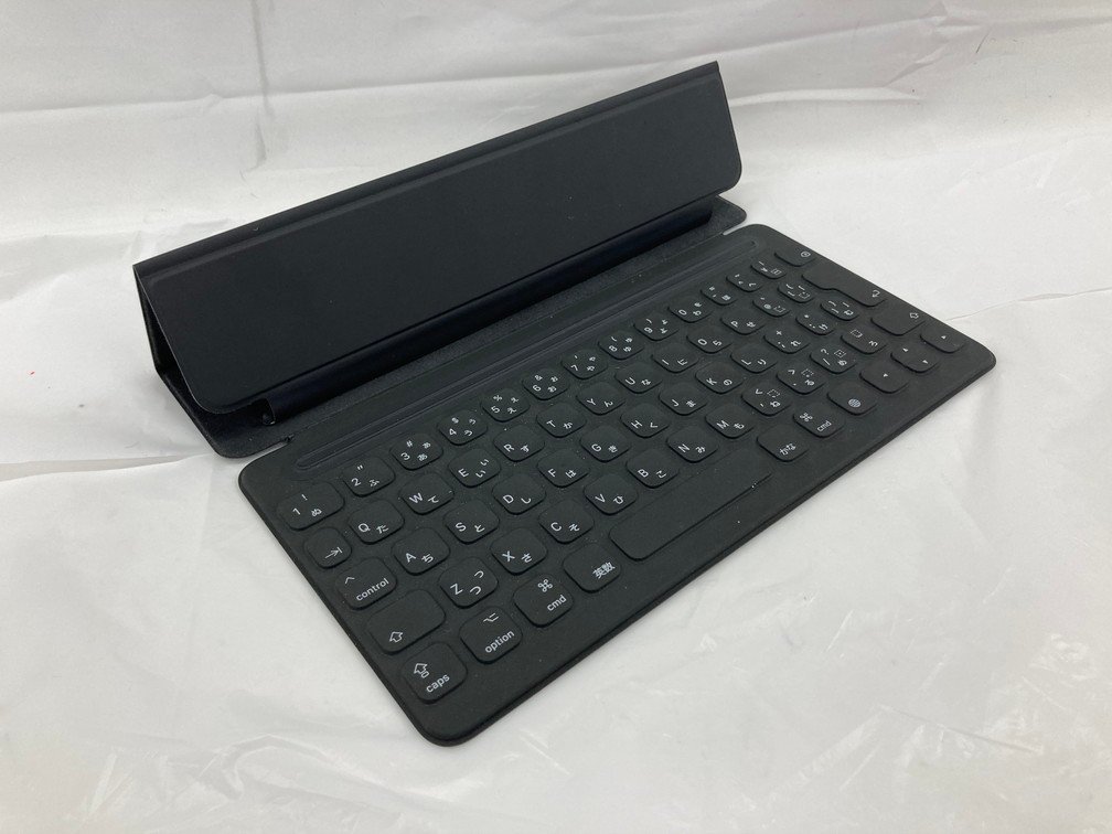 Apple　iPad Smart Keyboard スマートキーボード　MX3L2J/A　モデル名A1829　iPad第7・8・9世代、iPad Air第3世代対応　箱入り【BLBB8022】_画像2