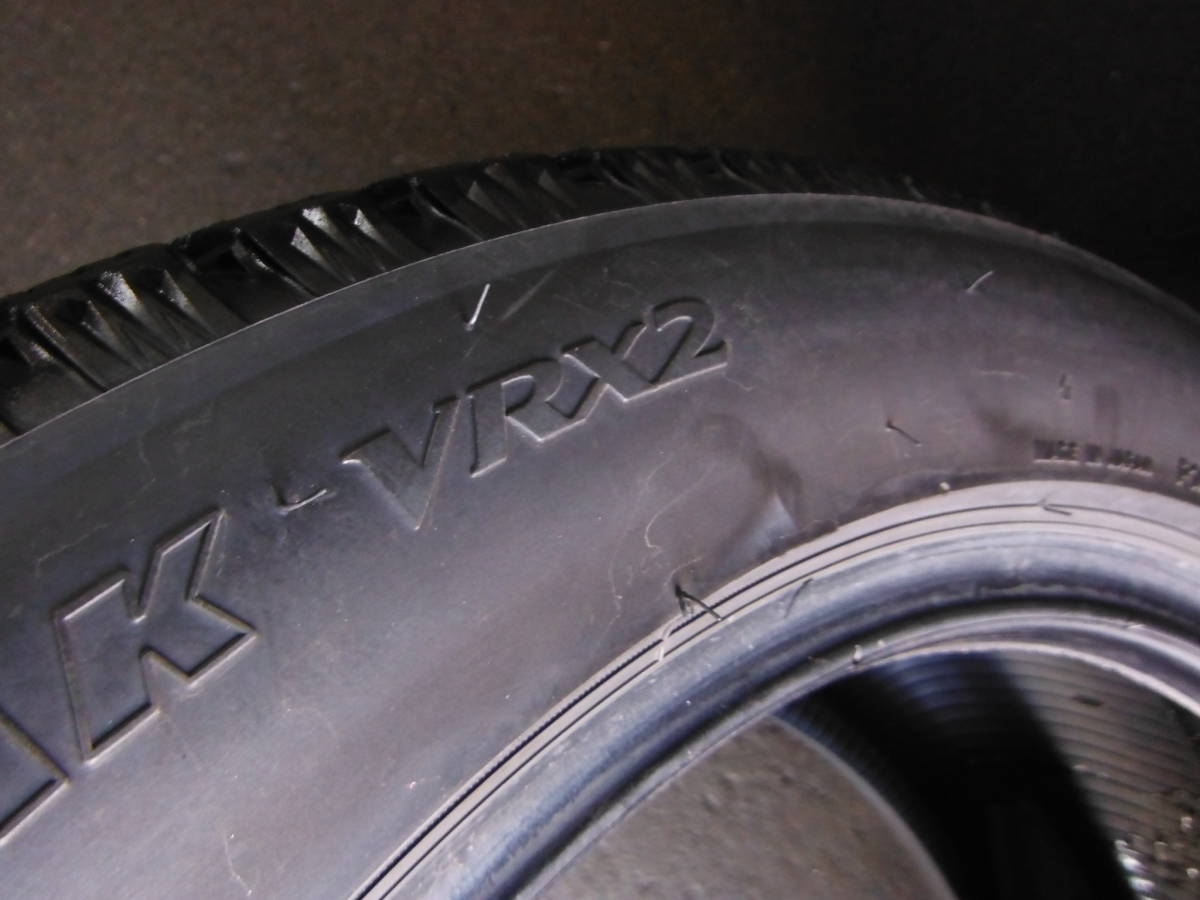 P2450 送料無料 4本SET価格! バリ溝 215/50R17 ブリヂストン BLIZZAK VRX2 215/50-17 215/50/17 エアーチェック済_画像10