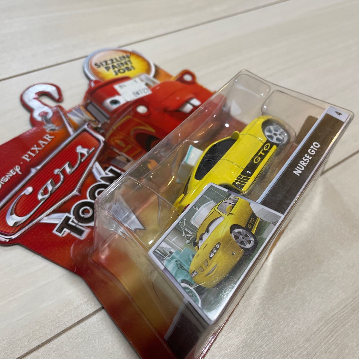 マテル カーズ ナース NURSE GTO CARS MATTEL DISNEY TOON トゥーン ミニカー キャラクター カー　東京 メーター_画像5