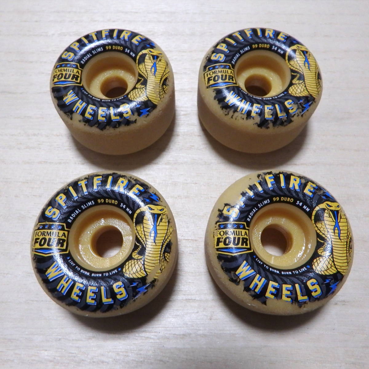 ★使用頻度少！☆★Spitfire Formula Four “RADIAL SLIMS” 99DURO★54mm★コブラ☆正規品☆★☆匿名配送☆★_画像1