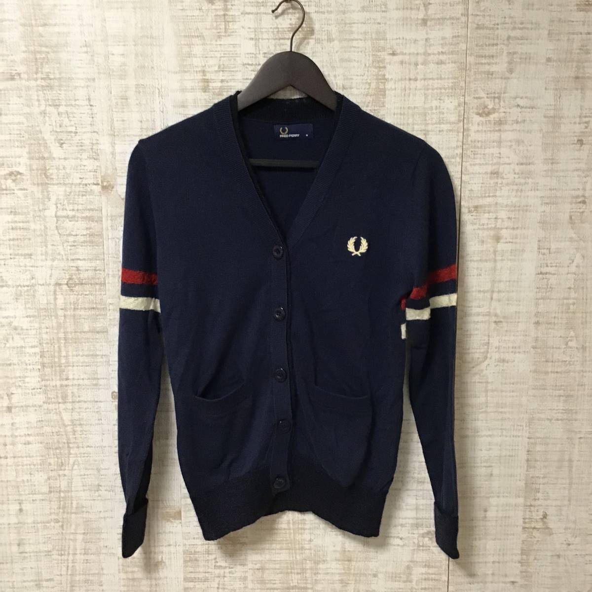 A335◇FRED PERRY | フレッドペリー　長袖カーディガン　ネイビー　サイズM_画像1