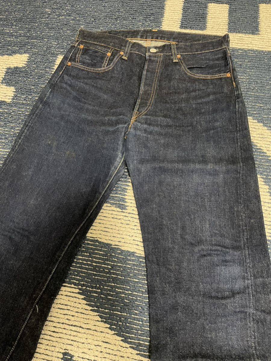 美品 LEVI'S VINTAGE CLOTHING LVC リーバイス 501XX 1955年 復刻モデル 赤耳 チェーンステッチ 日本製 ビンテージ ヴィンテージ W34 L36の画像4