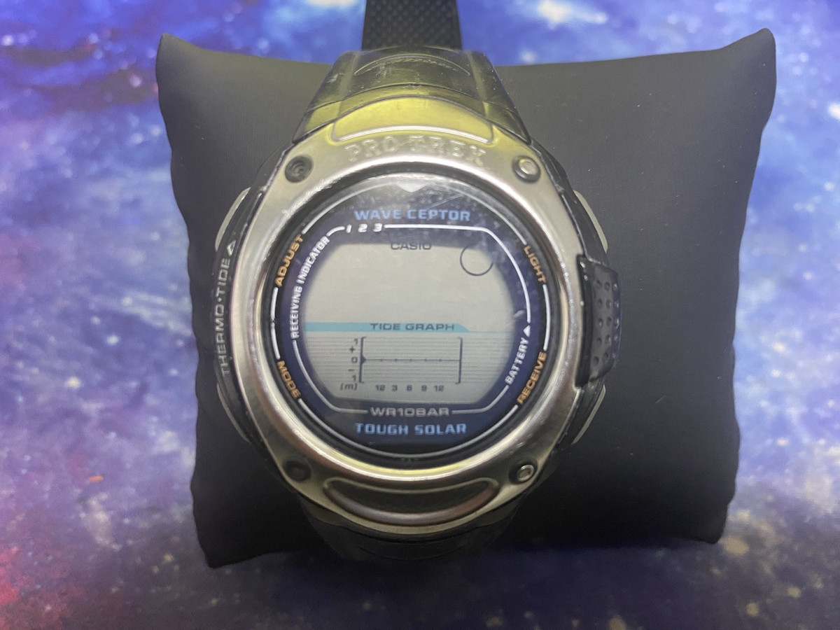 【３２６】CASIO カシオ CASIO SPORT PRO TREX 腕時計 3064 prw-200j メンズ 中古品_画像1
