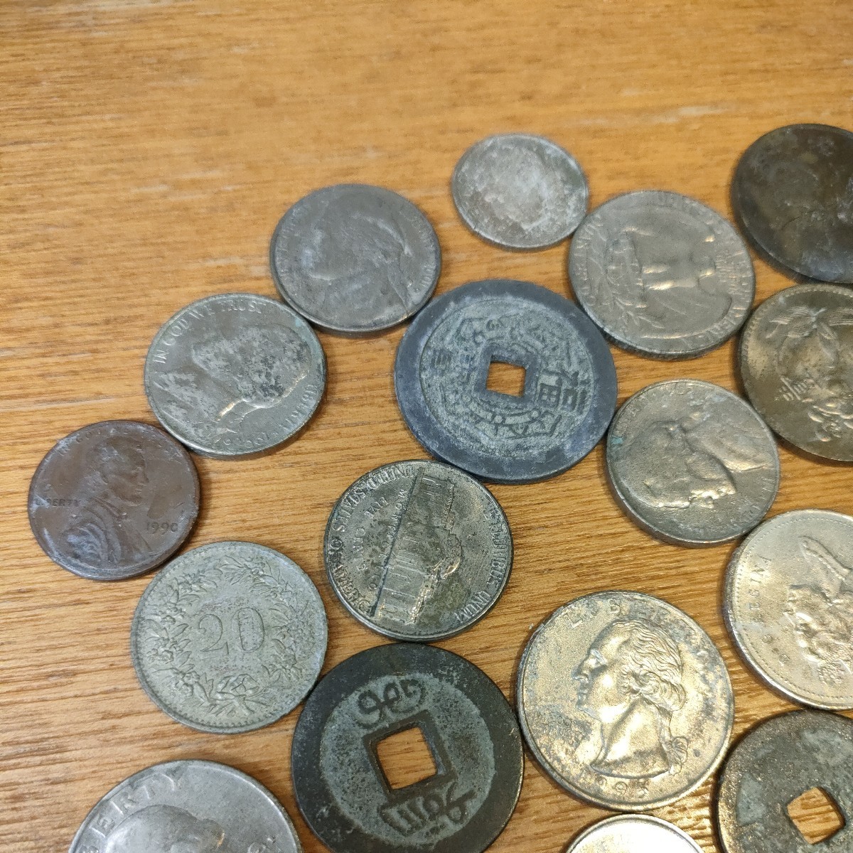 1円スタート 古銭 外国コイン 海外硬貨など 40枚 コレクション ビンテージ 貨幣 通貨【ジャンク】_画像4