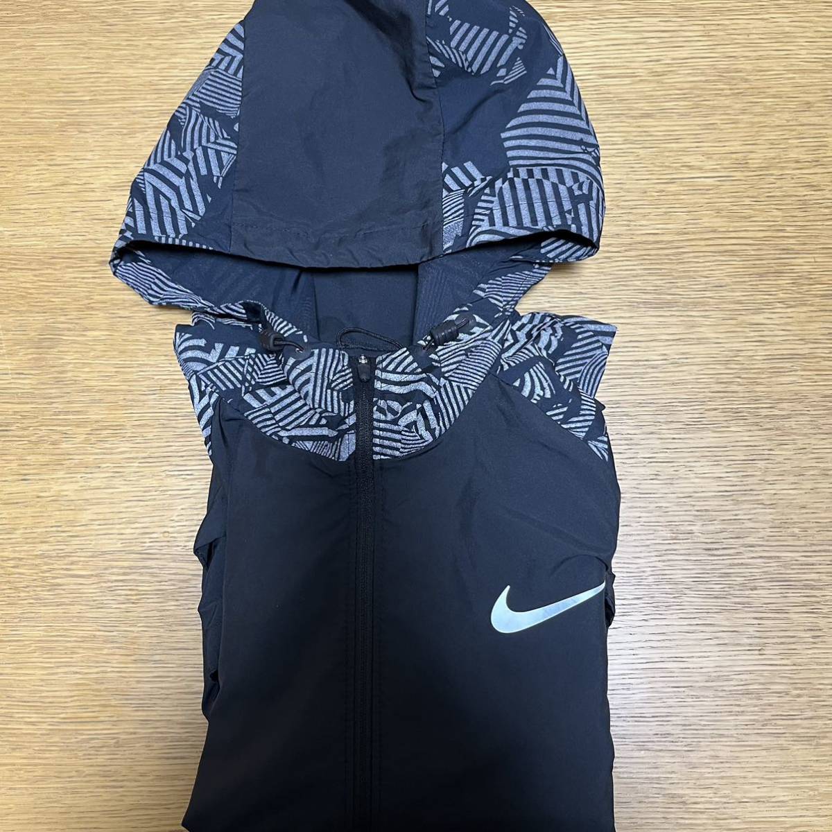 Nike ナイキ ランニングジャケット ナイロンジャケット ナイロン Nike ナイキ ランニングジャケット ナイロンジャケット ナイロン