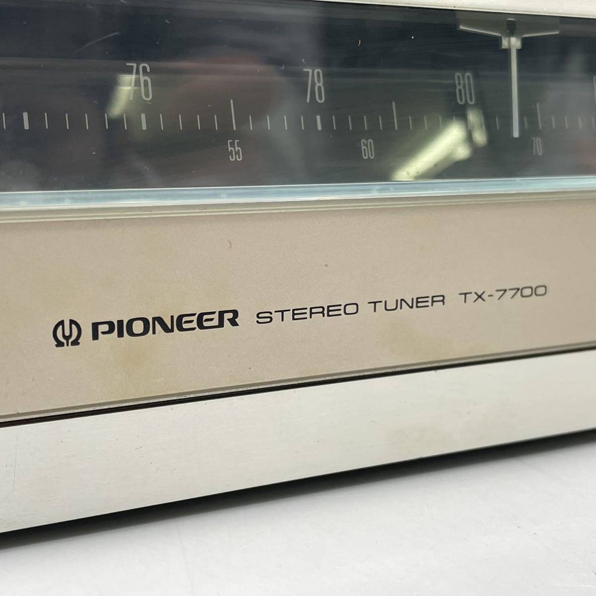 Pioneer パイオニア ステレオ チューナー TX-7700 AV機器 オーディオ 音響 機器 AM FM ラジオ STEREO TUNER 当時物 音出し 動作確認済み_画像4