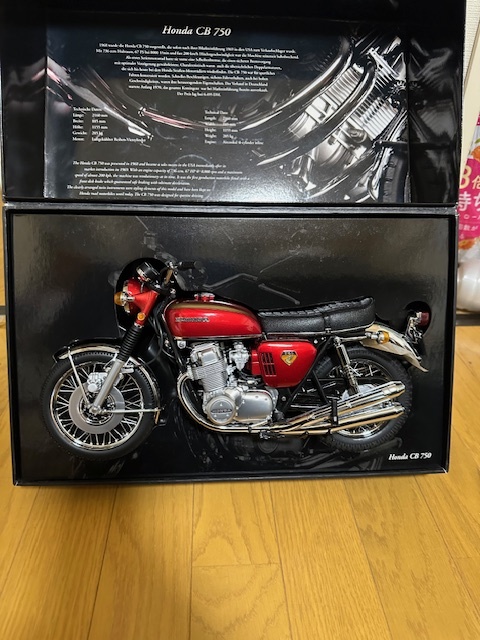 ★CB750four　ミニチャンプス　希少な１/６スケール★　欠損、キズなしの完品です★_画像2