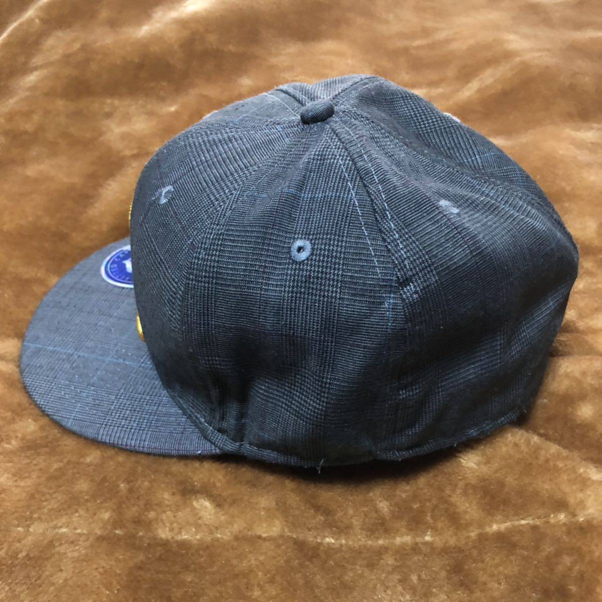 ROCAWEAR キャップ サイズ7 1/2 チャコールグレー系 チェック ROCAWEAR キャップ サイズ7 1/2 チャコールグレー系 チェック