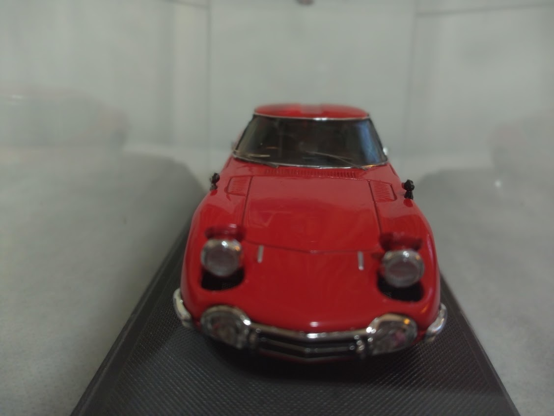 1/43 EBBRO　TOYOTA 2000GT 赤_画像4