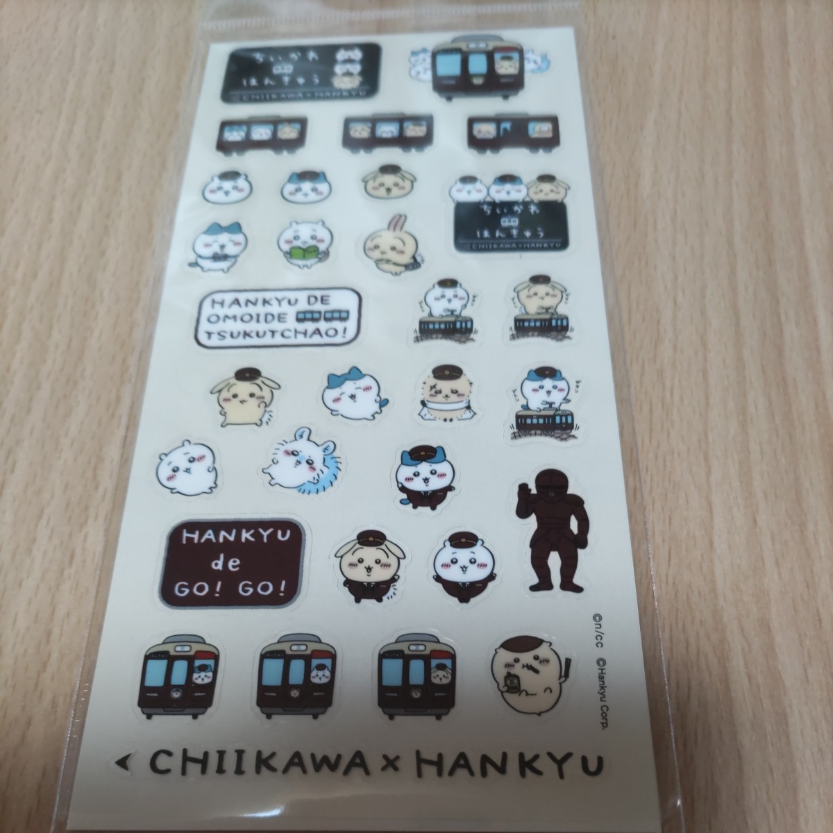 ちいかわ 阪急電車なクリアシール ハチワレ うさぎ モモンガ くりまんじゅう 阪急 シールの画像1