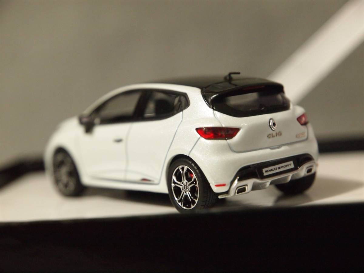 Renault Clio R.S. 220 EDC Trophy White Renault Sport/Norev 1/43 77 11 780 249_画像5