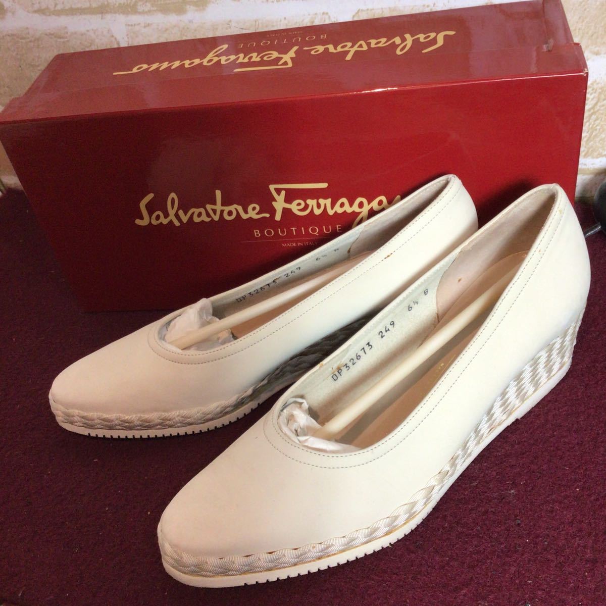 【売り切り!送料無料!】A-340 salvatore ferragamo!フェラガモ!パンプス!アイボリー!6 1/2 24.0cm位!ウェッジソール!中古_画像2